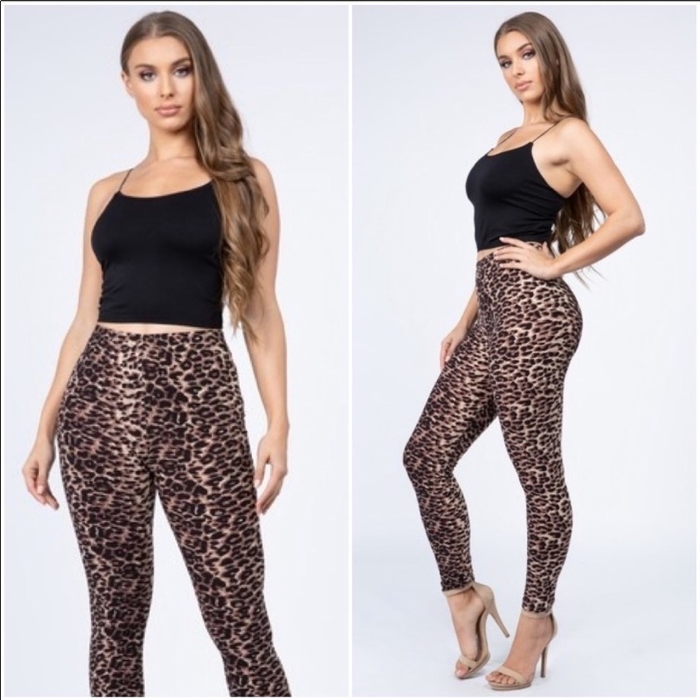 Classic Cheetah Print Peach Skin Leggings